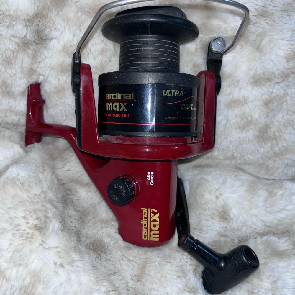 Abu Garcia Cardinal Max 7 spinning fishing reel